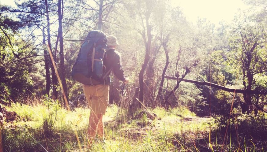 hiking vs backpacking: How fast can you walk while backpacking